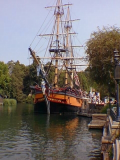 DL's Sailing Ship Columbia