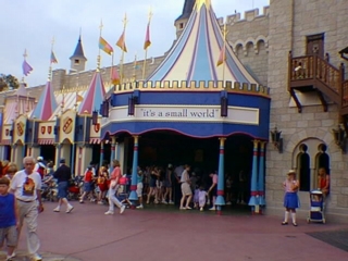 TMK Small World